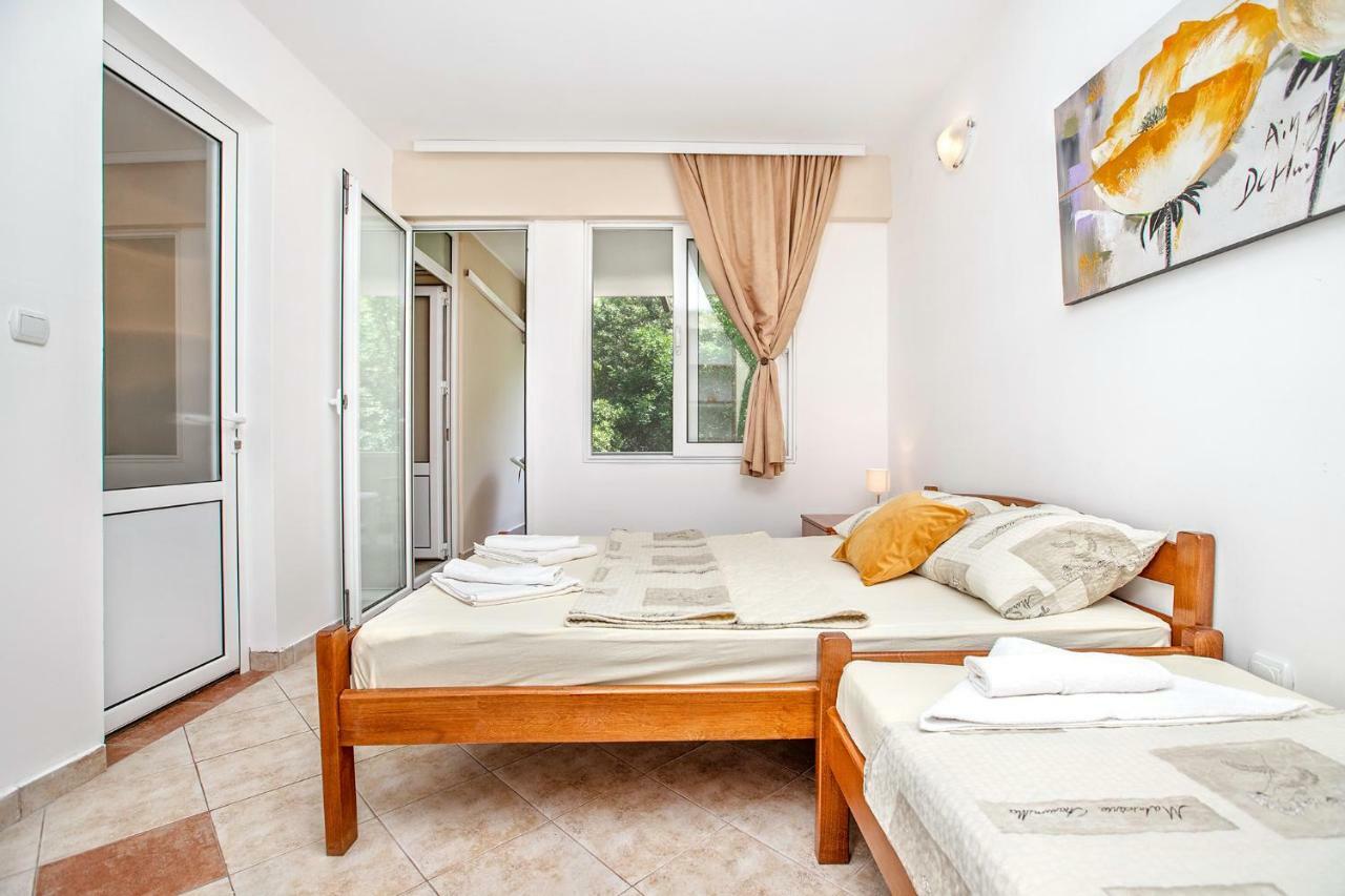 Apartments Villa Popovic Kotor Buitenkant foto