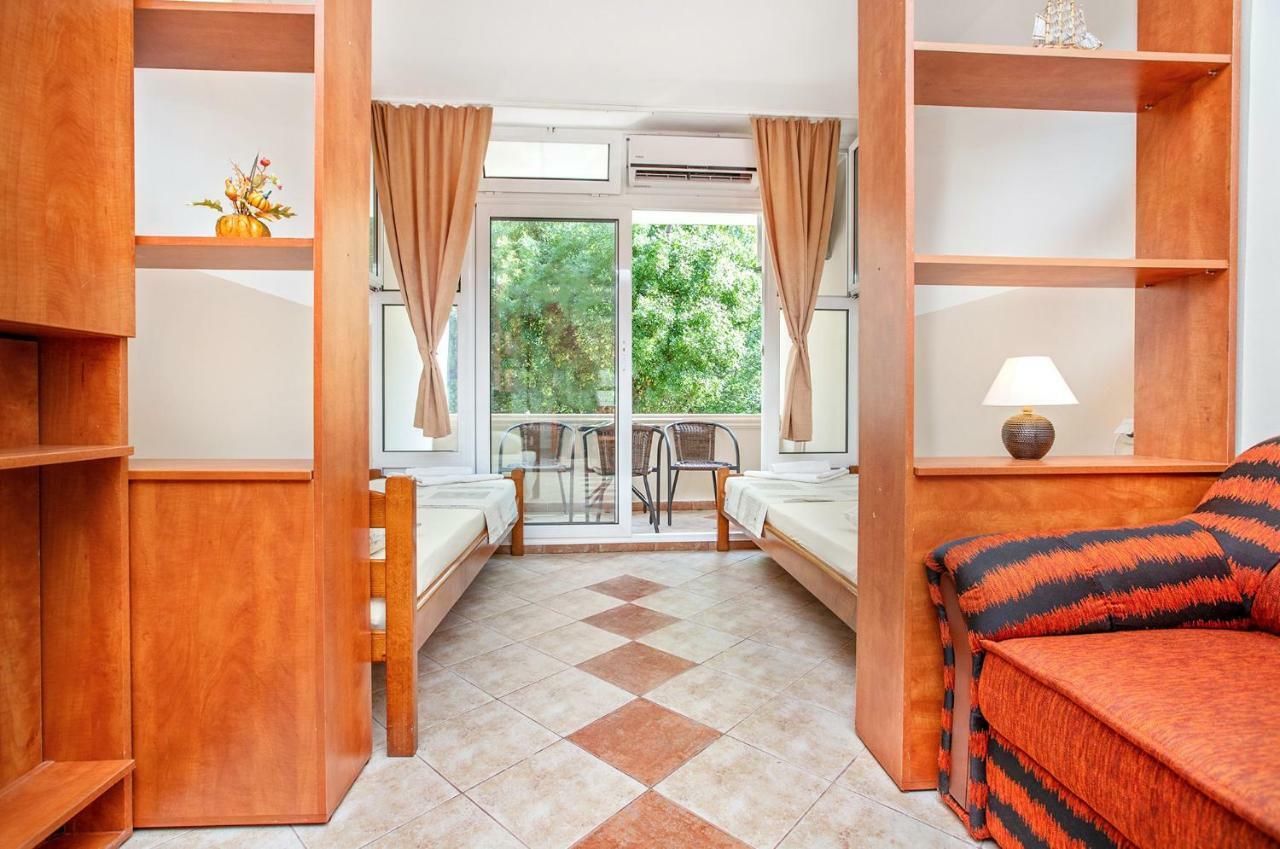 Apartments Villa Popovic Kotor Buitenkant foto