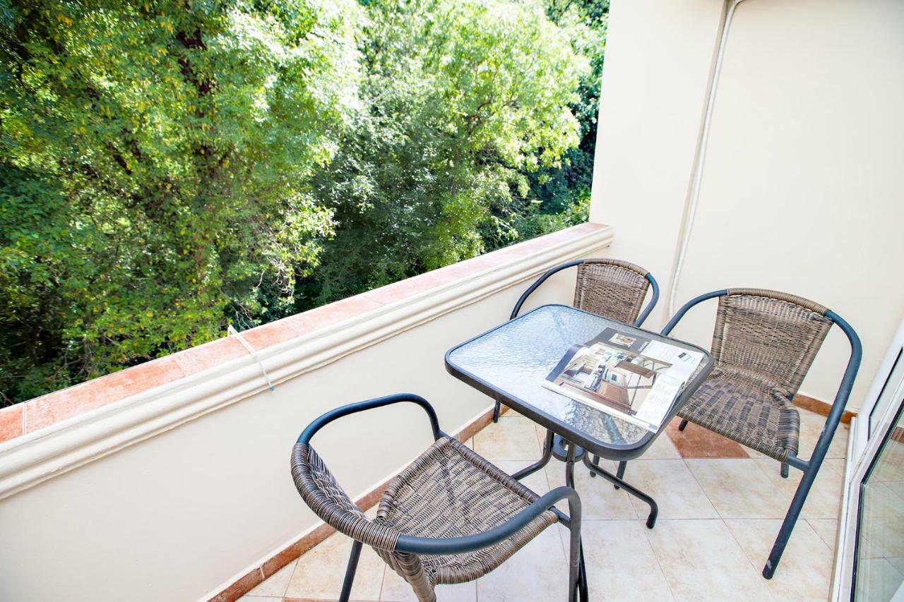 Apartments Villa Popovic Kotor Buitenkant foto