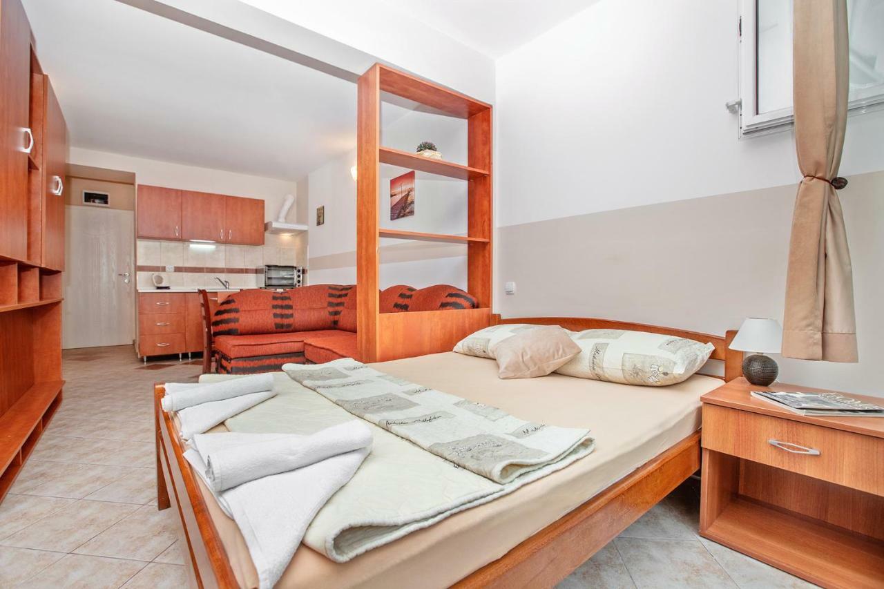 Apartments Villa Popovic Kotor Buitenkant foto