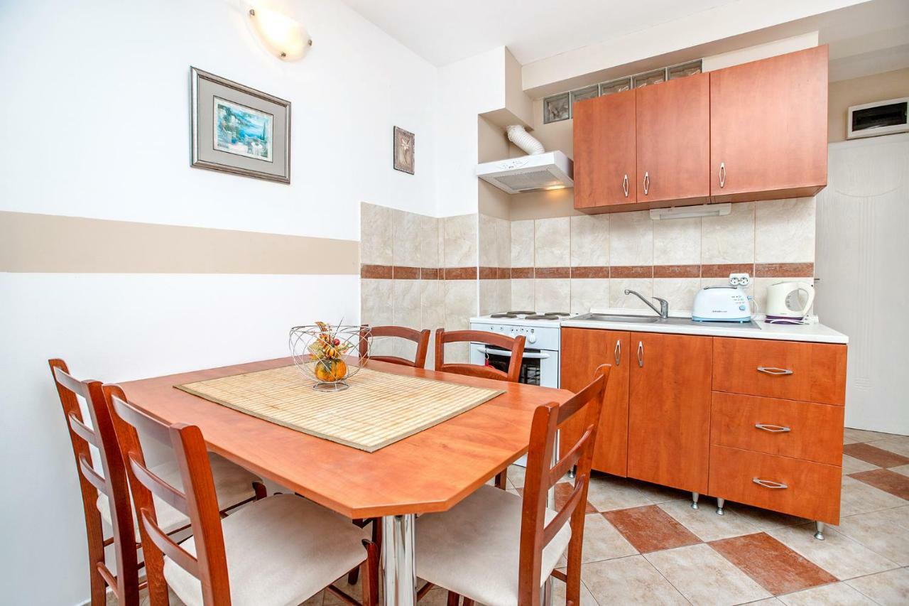 Apartments Villa Popovic Kotor Buitenkant foto