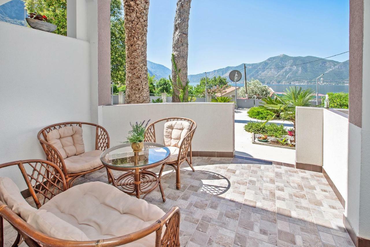 Apartments Villa Popovic Kotor Buitenkant foto