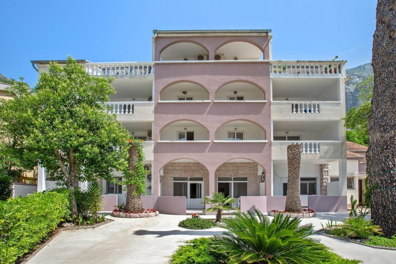 Apartments Villa Popovic Kotor Buitenkant foto